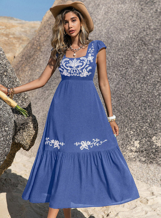 Bohemian Autumn And Winter New Black Embroidery Sleeveless Square Collar Dress