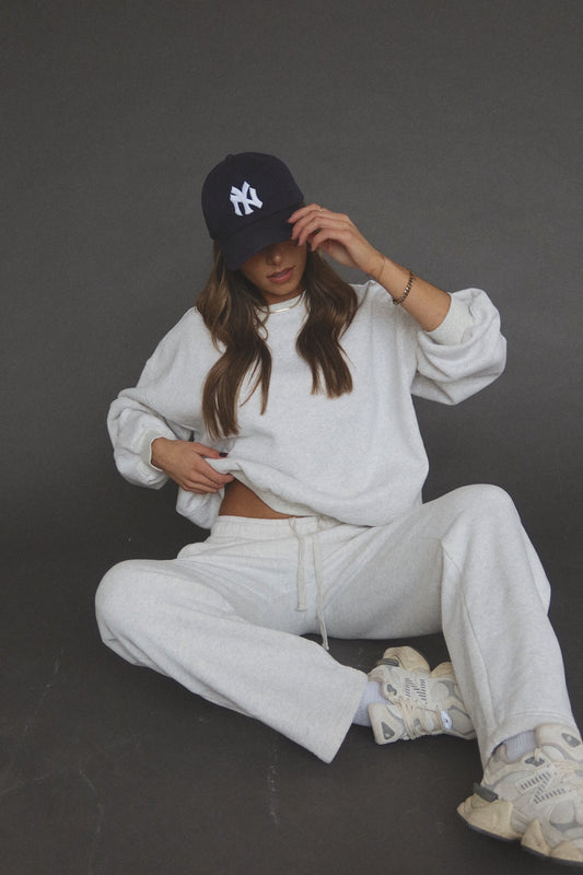 RESTOCKED :Lennox Crew Neck Sweatshirt In Heather White