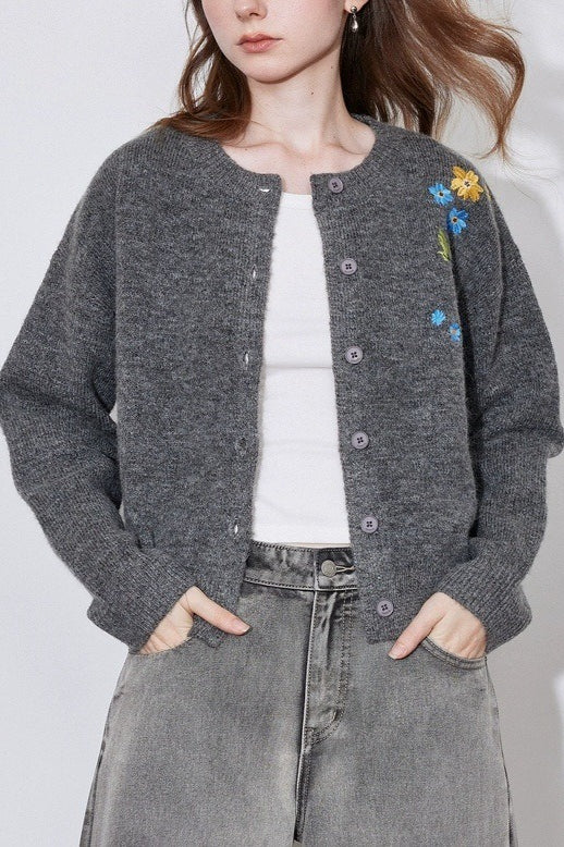 Vintage Floral Embroidery Sweater