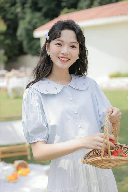 Budding Blossoms Short Sleeve Blouse (2 Colors)