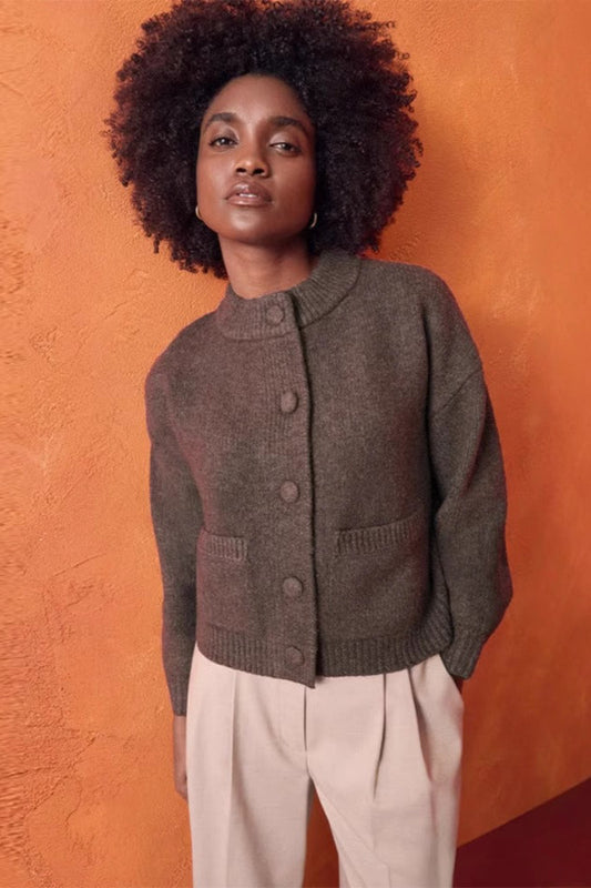 Fashionable Knit Cardigan Sweater