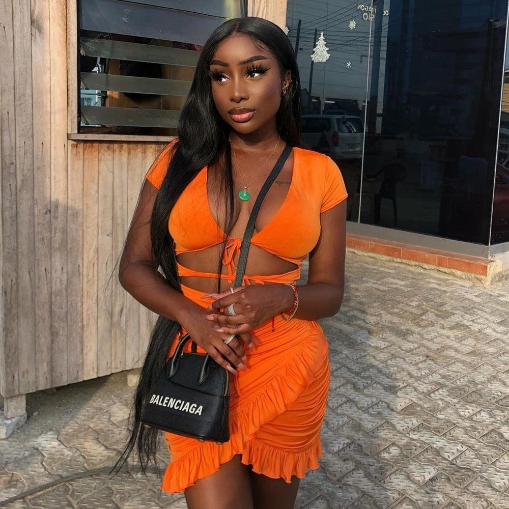 V-neck ruffled dress - Trendha