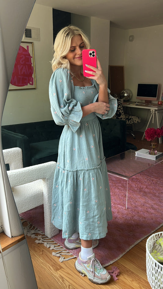 Lillies Love Midi Dress // Sky *RESTOCKED*