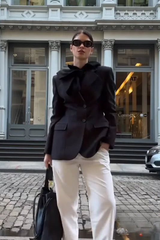 Elegant Fitted Single-Button Blazer