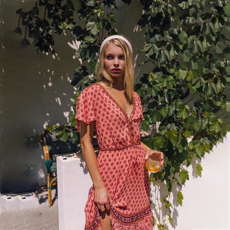 Single-breasted V-neck dress - Trendha