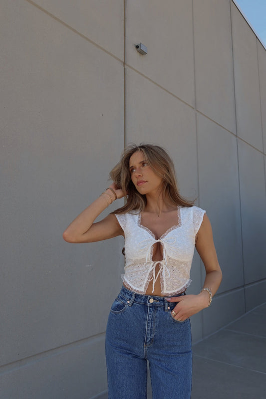 Clara Eyelet Tie Top In White