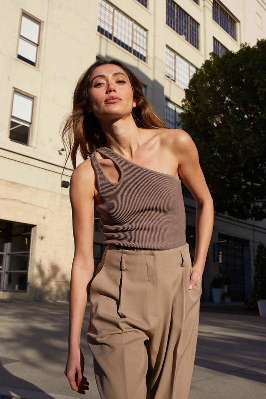 Shaper Fit Asymmetrical Cropped Cutout Tank Top