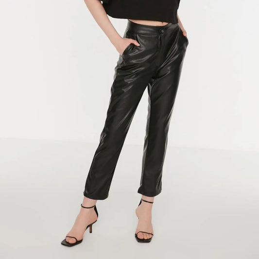 Diana | Pantalon en Similicuir Élégant
