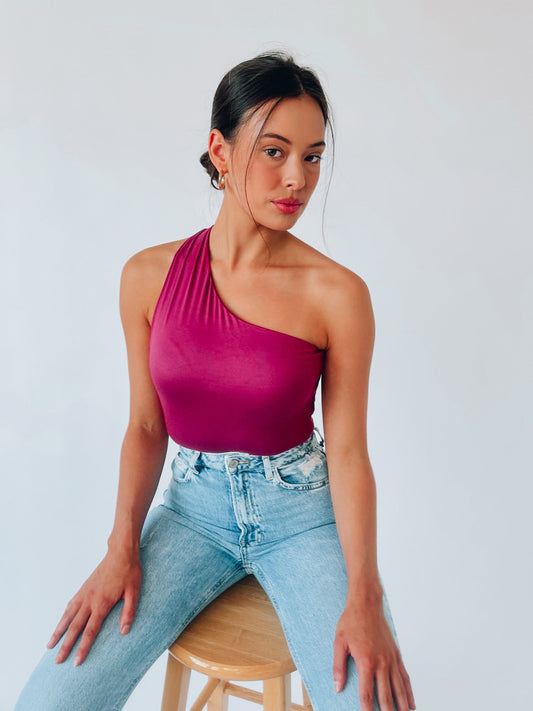 Kiena One Shoulder Bodysuit In Magenta