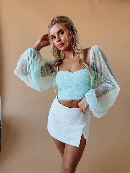 SALE :Darcie Balloon Sleeve Crop